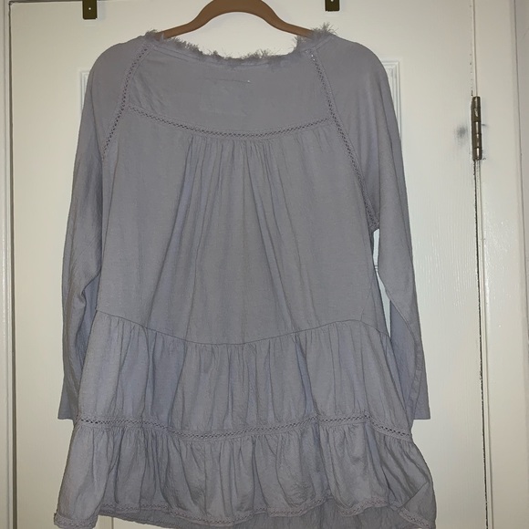 Anthropologie Meadow Rue Light Grey Shirt - Picture 4 of 5